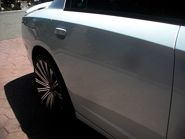 2011chargerWHITE/21a43.JPG