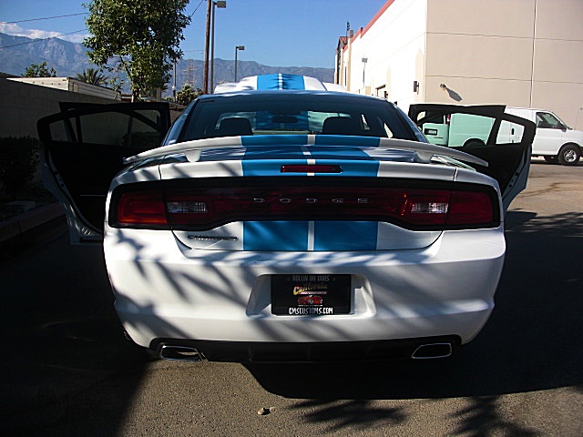 2011chargerWHITE/25aa50.JPG