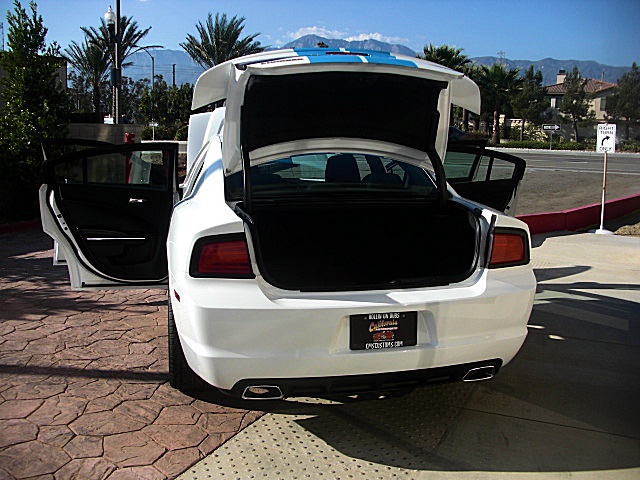 2011chargerWHITE/25aa50.JPG