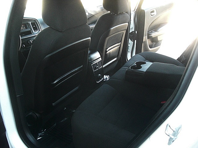 2011chargerWHITE/25aa49.JPG