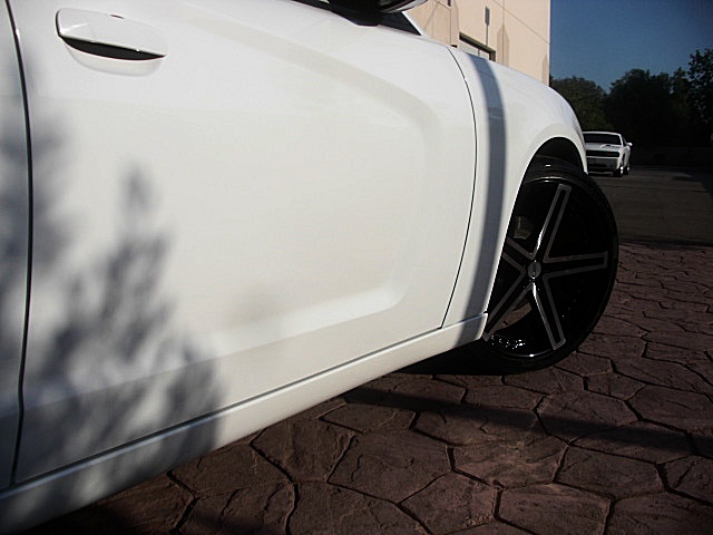 2011chargerWHITE/25e43.JPG