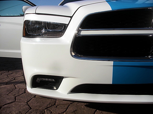 2011chargerWHITE/25e43.JPG