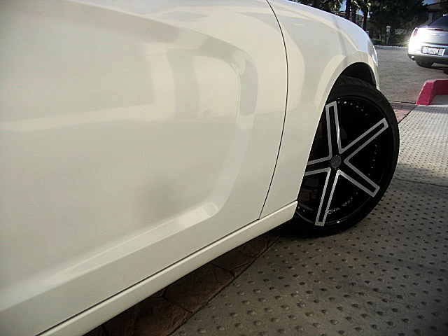 2011chargerWHITE/25e43.JPG