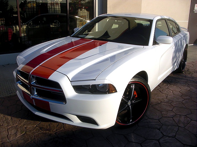 2011chargerWHITE/25kk2.jpg