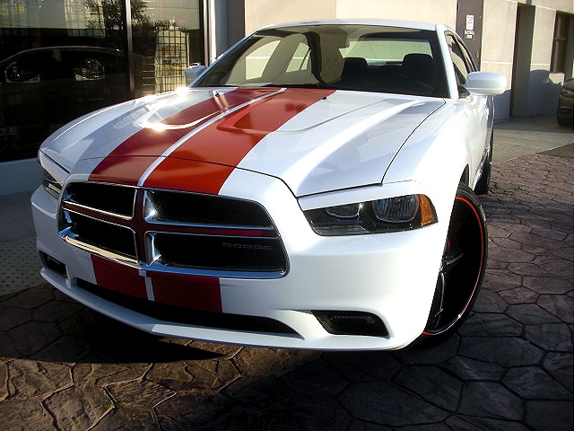 2011chargerWHITE/25kk2.jpg
