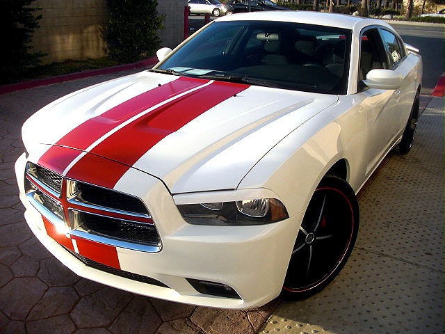 2011chargerWHITE/25kk48.jpg