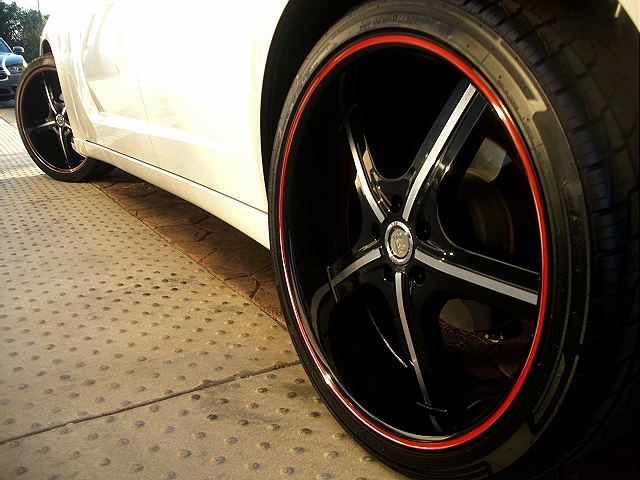 2011chargerWHITE/25kk52.jpg