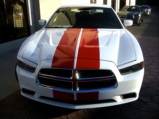 2011chargerWHITE/25kk48.jpg