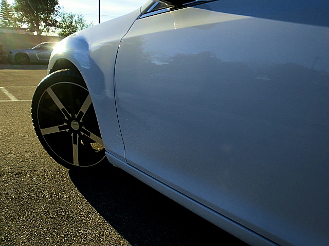 2011up300white/27c32.JPG