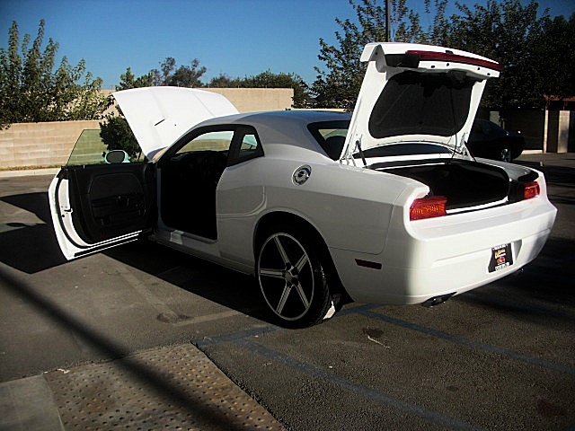 2011upChallengersWhite/20a30.JPG