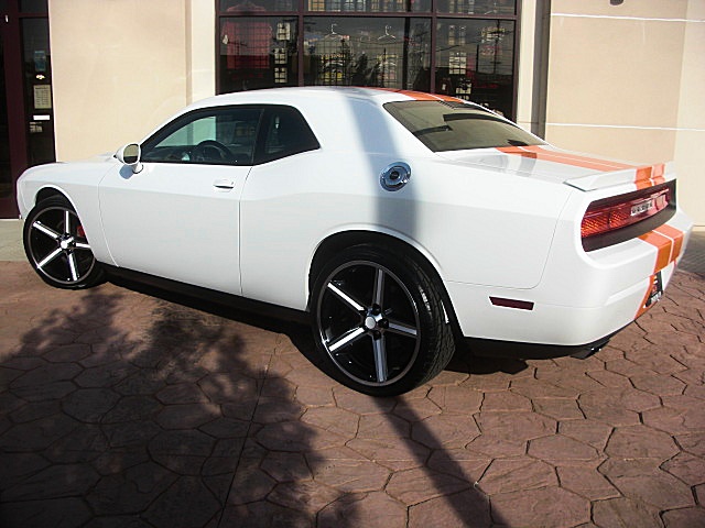 2011upChallengersWhite/23a40.JPG