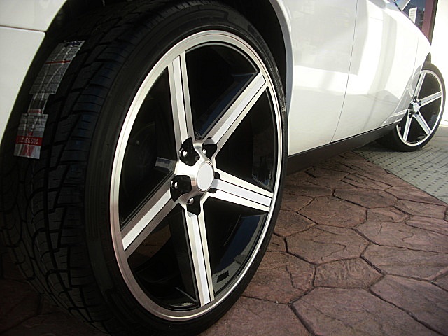 2011upChallengersWhite/23a42.JPG