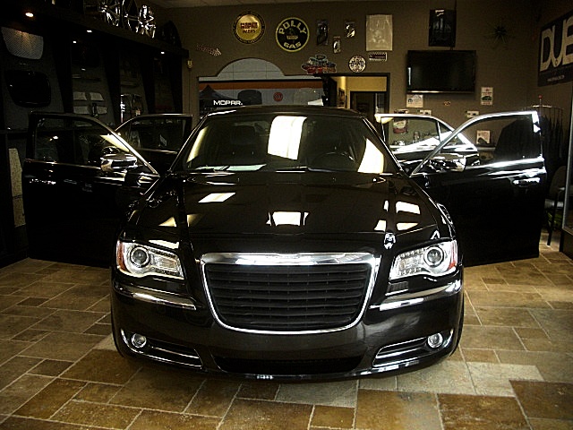 2012Blk300C/22a50.JPG