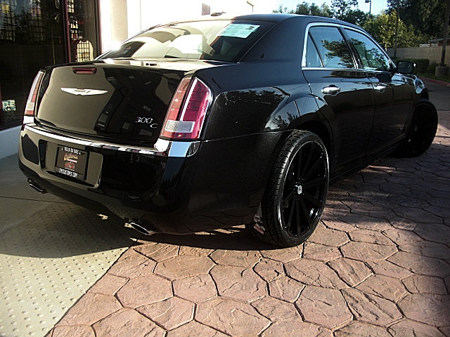 2012Blk300C/22a50.JPG