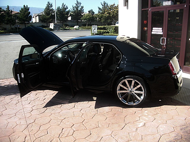 2012Blk300C/25a65.JPG