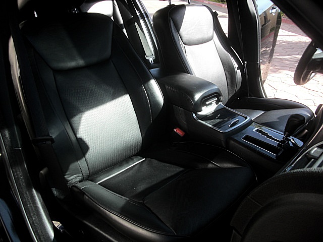 2012Blk300C/25a69.JPG