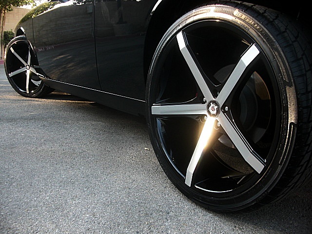 2012ChallengerBLK/25d16a.JPG