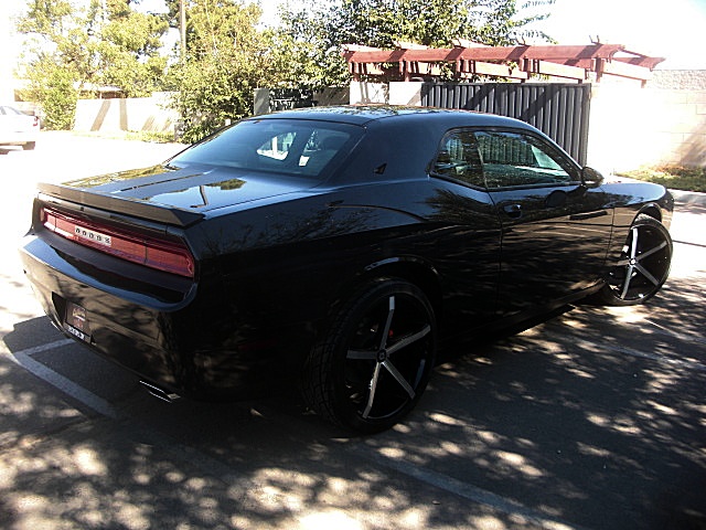 2012ChallengerBLK/25d37a.JPG