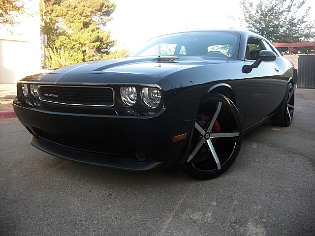 2012ChallengerBLK/25d37a.JPG