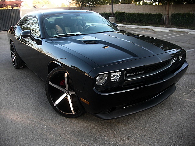 2012ChallengerBLK/25d37a.JPG