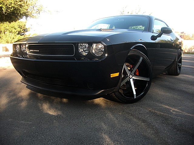 2012ChallengerBLK/25d37a.JPG