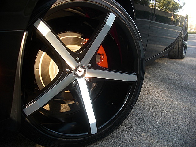 2012ChallengerBLK/25d16a.JPG