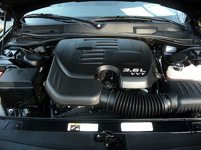 2012ChallengerBLK/25e34a.JPG