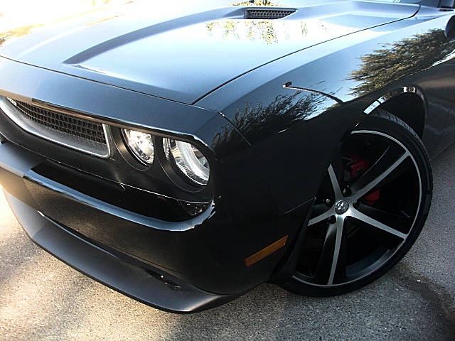 2012ChallengerBLK/25e34a.JPG