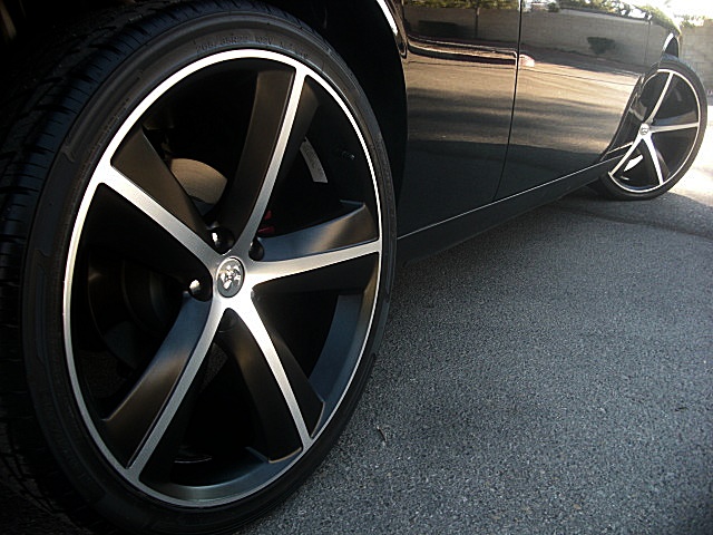 2012ChallengerBLK/25e34a.JPG