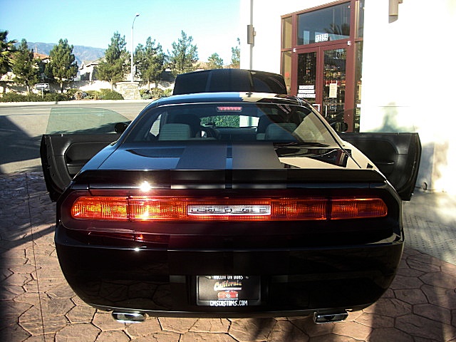 2012ChallengerBLK/25q34.JPG