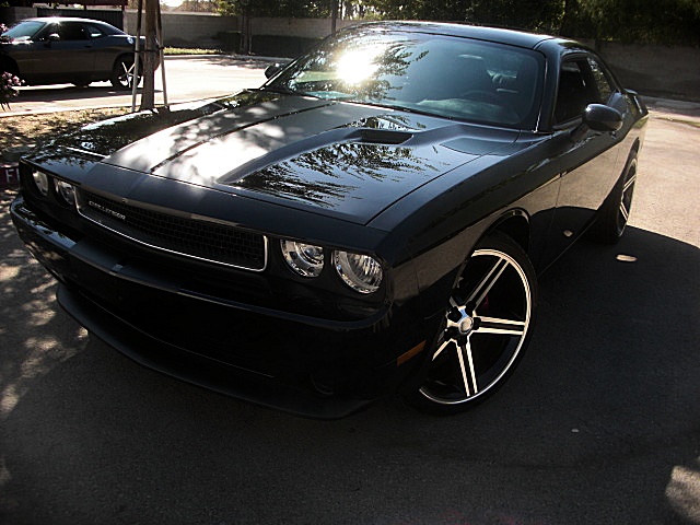 2012ChallengerBLK/27a49.JPG
