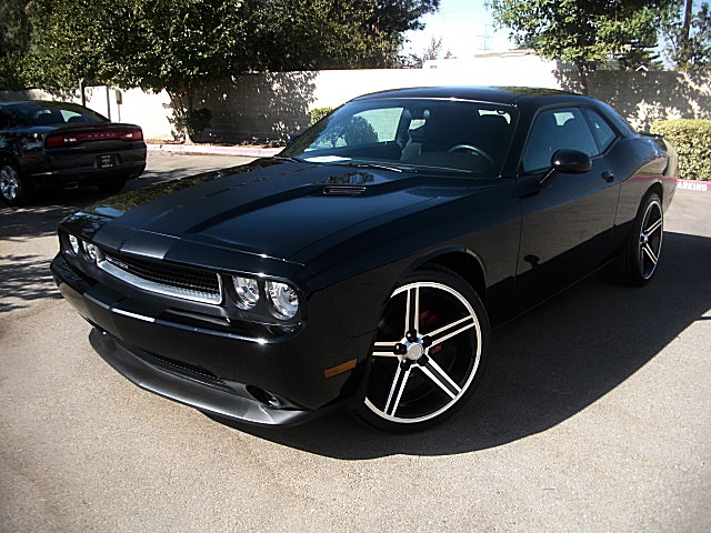 2012ChallengerBLK/27a49.JPG
