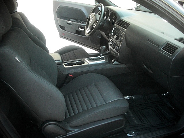 2012ChallengerBLK/27a48.JPG