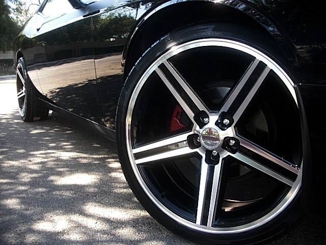 2012ChallengerBLK/27a48.JPG