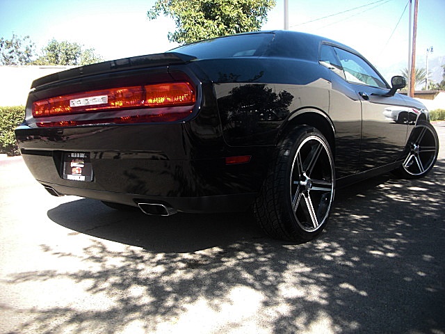 2012ChallengerBLK/27a49.JPG