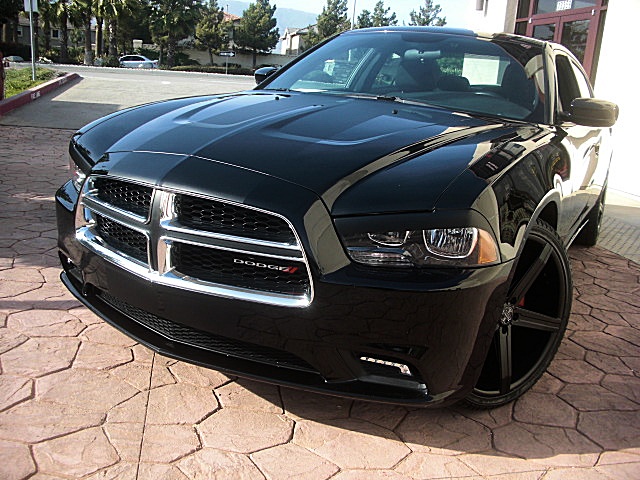 2012ChargerBLk/23b33.JPG