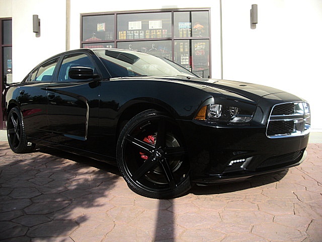 2012ChargerBLk/23b33.JPG