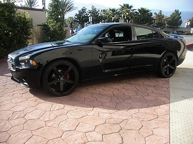 2012ChargerBLk/23b33.JPG