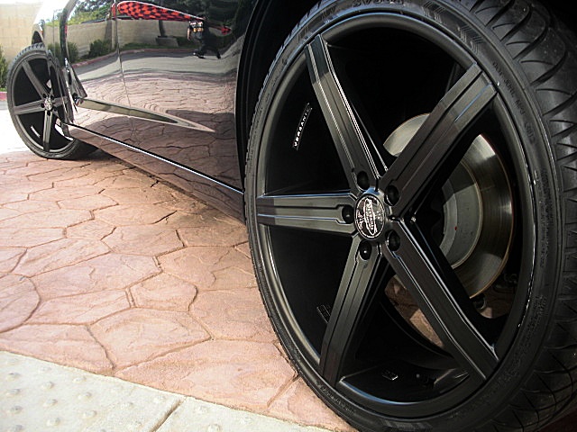 2012ChargerBLk/23b36.JPG