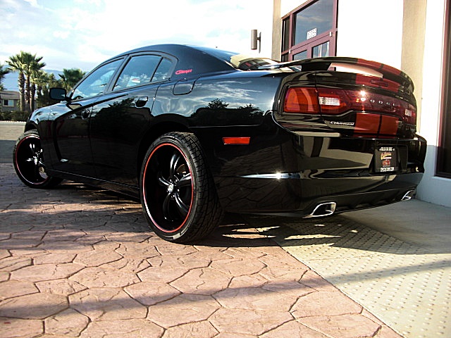 2012ChargerBLk/25a48.JPG
