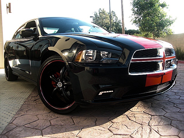 2012ChargerBLk/25a48.JPG