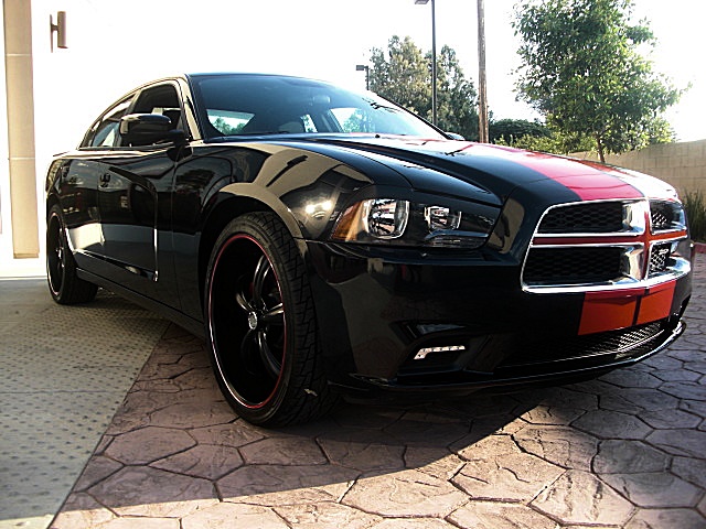 2012ChargerBLk/25a48.JPG