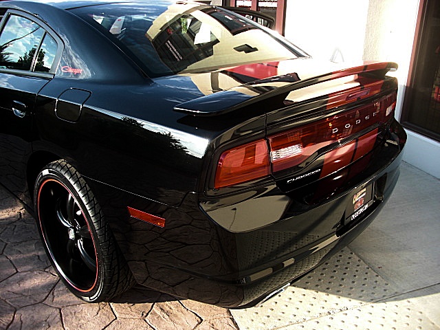 2012ChargerBLk/25a53.JPG