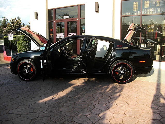 2012ChargerBLk/25a48.JPG