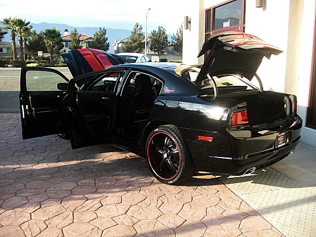 2012ChargerBLk/25a48.JPG