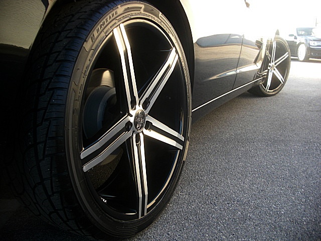 2012ChargerBLk/25x19.JPG