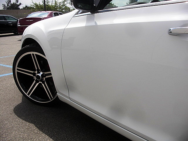 2012Ltd300white/25c59a.JPG