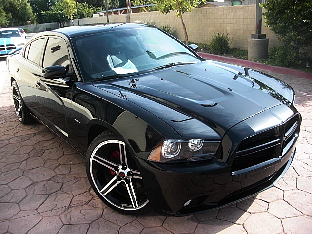 2012RTcharBLK/25c52.JPG