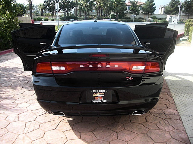 2012RTcharBLK/25c52.JPG