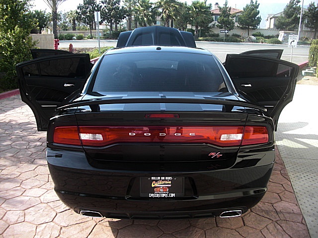 2012RTcharBLK/25c52.JPG
